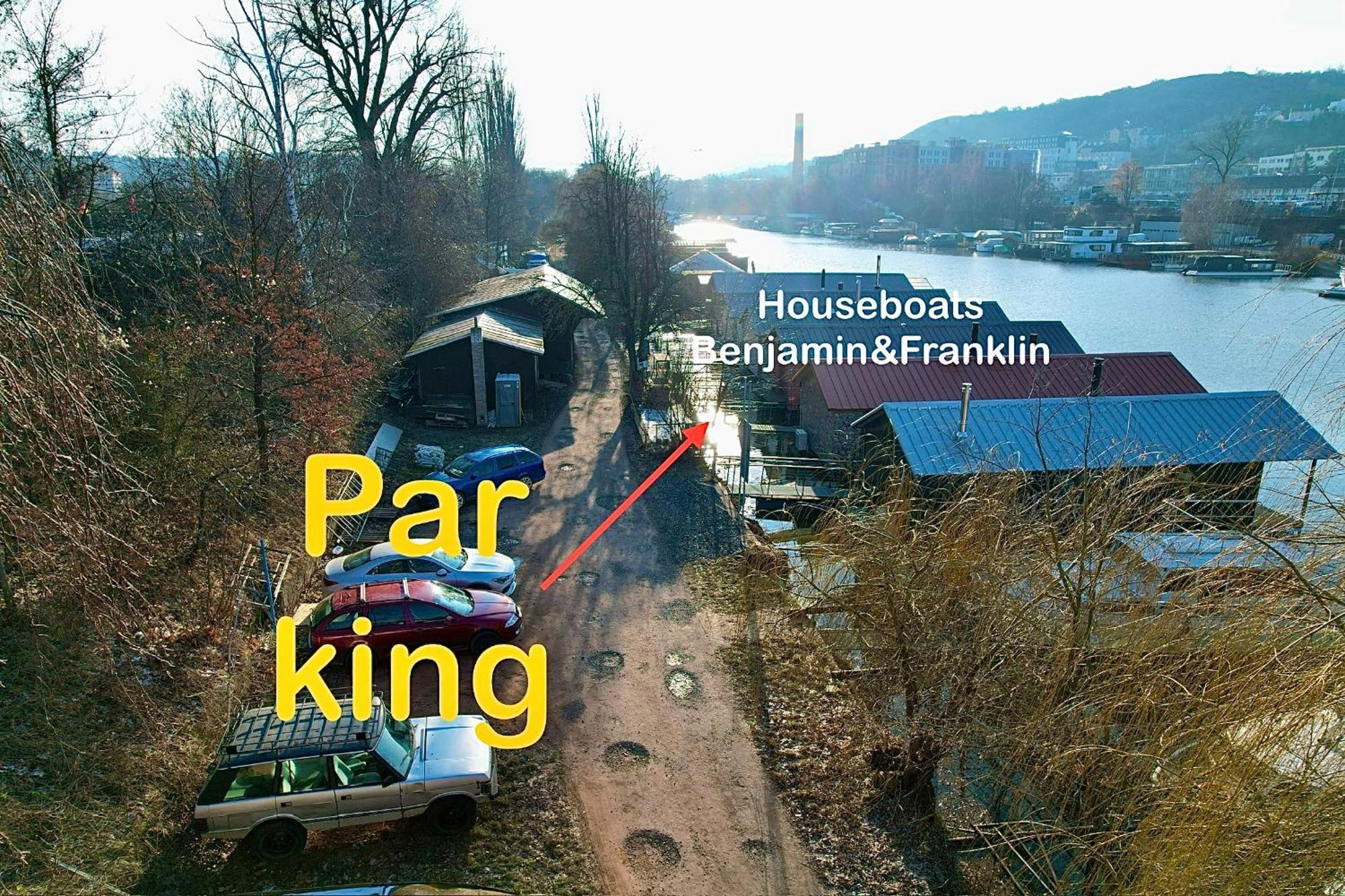 Houseboat Benjamin - Houseboats Benjamin & Franklin Hotel ปราก ภายนอก รูปภาพ